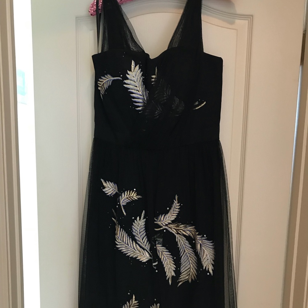 Badgley Mischka embroidered dress size 10